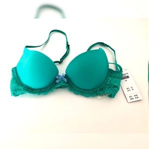 Brand new bra from Hollister